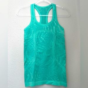 Lululemon Swiftly Palm leaves racerback tank size 4